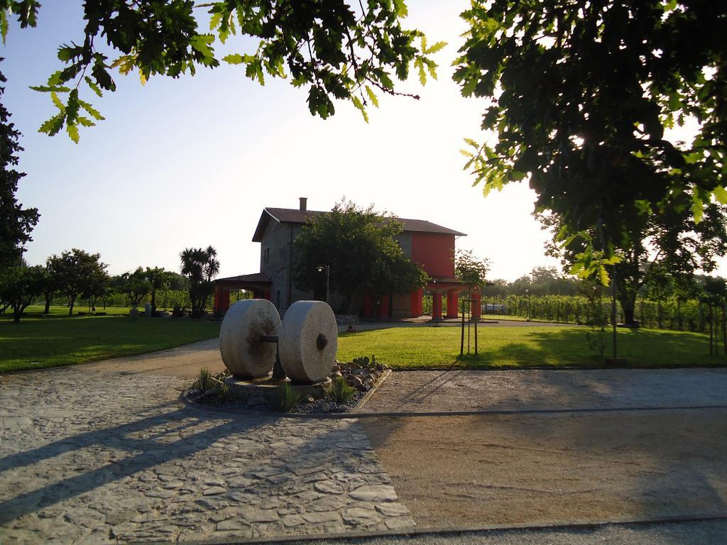 Agrituirsmo Masseria Campierti Falciano del Massico Eksteriør billede